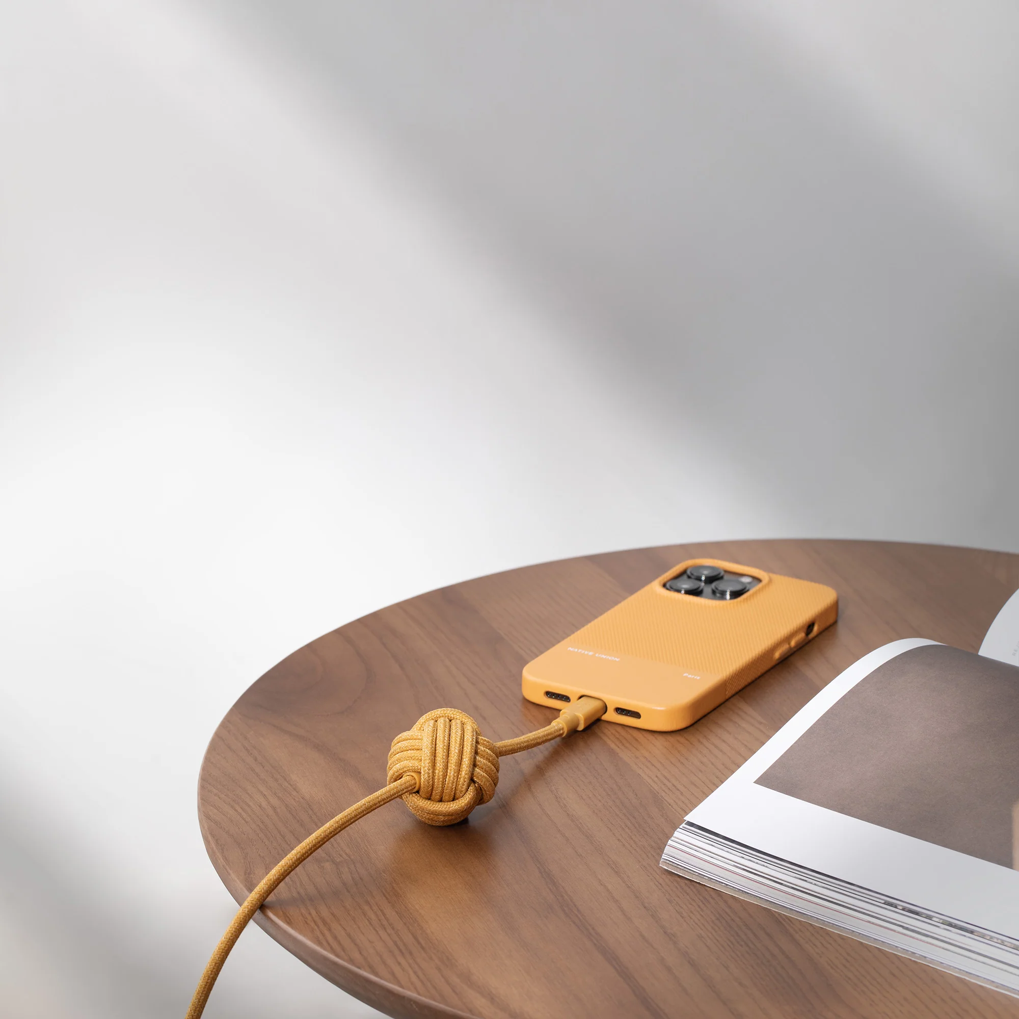 Night Cable (USB-C to Lightning) - Image 5