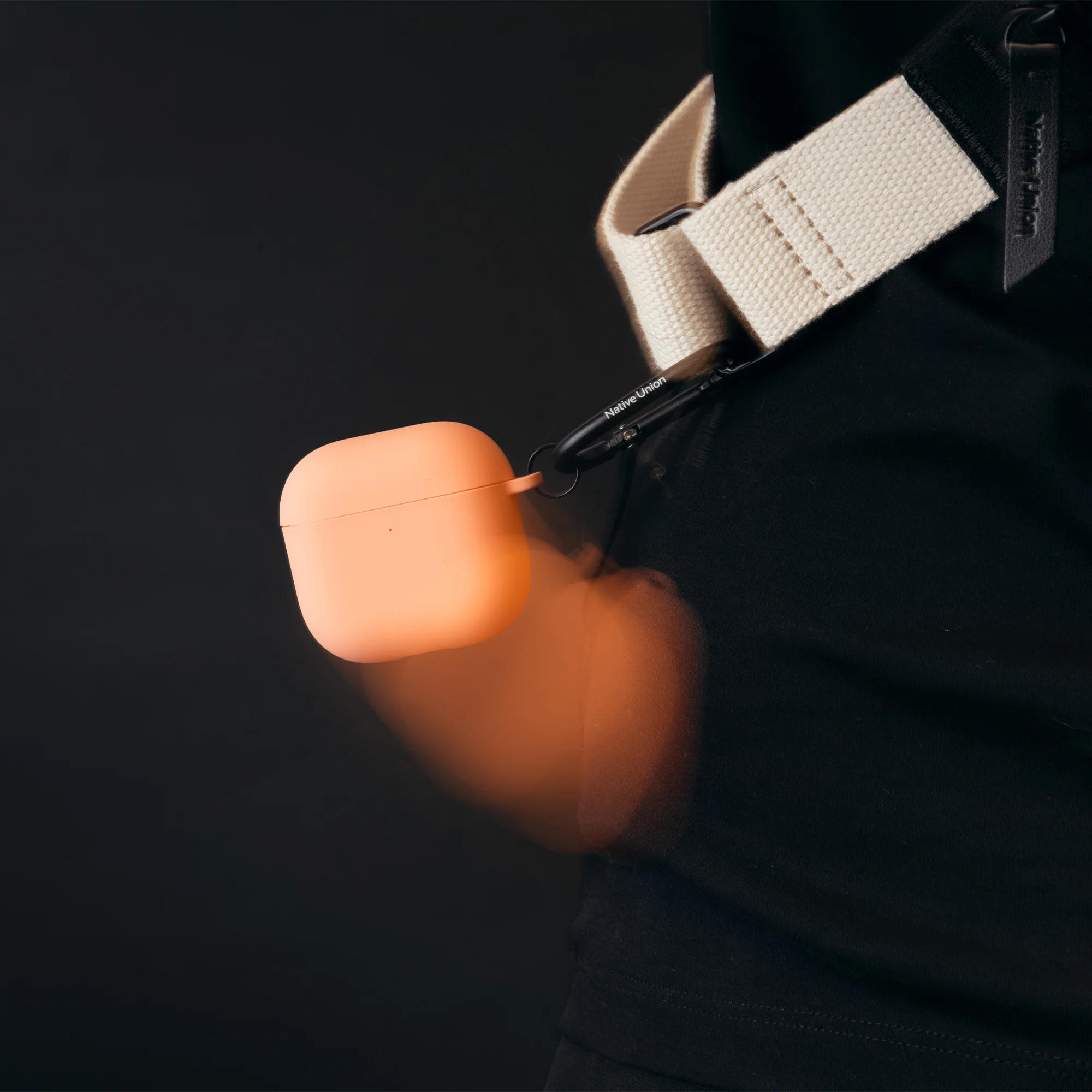Active Case for AirPods 4 - Image 12