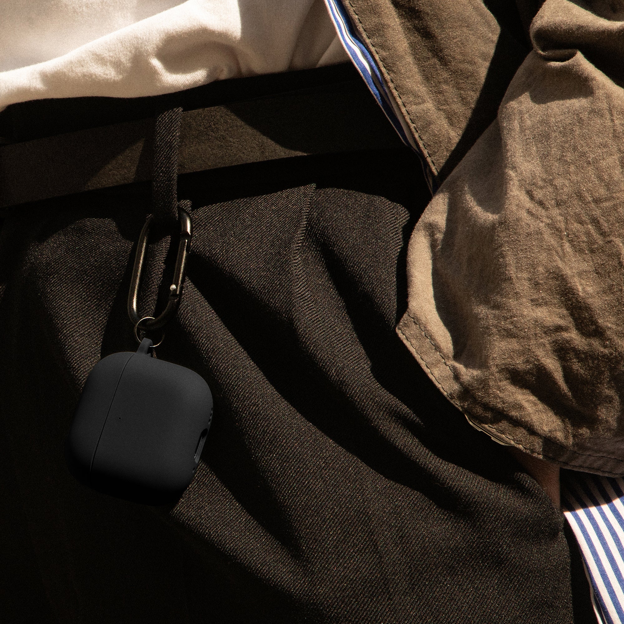 Active Case for AirPods 4 - Image 9