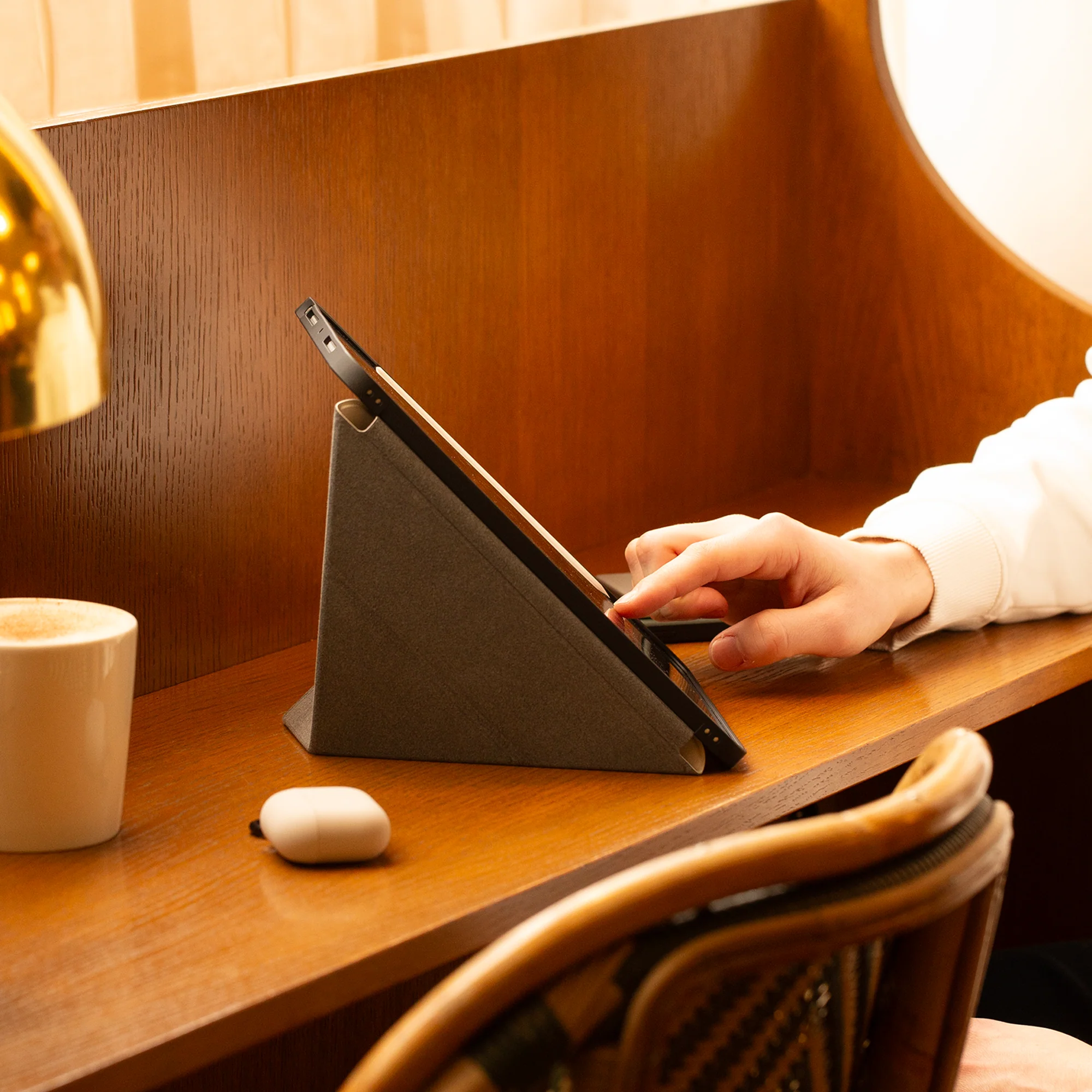 Active Case for iPad - Image 16