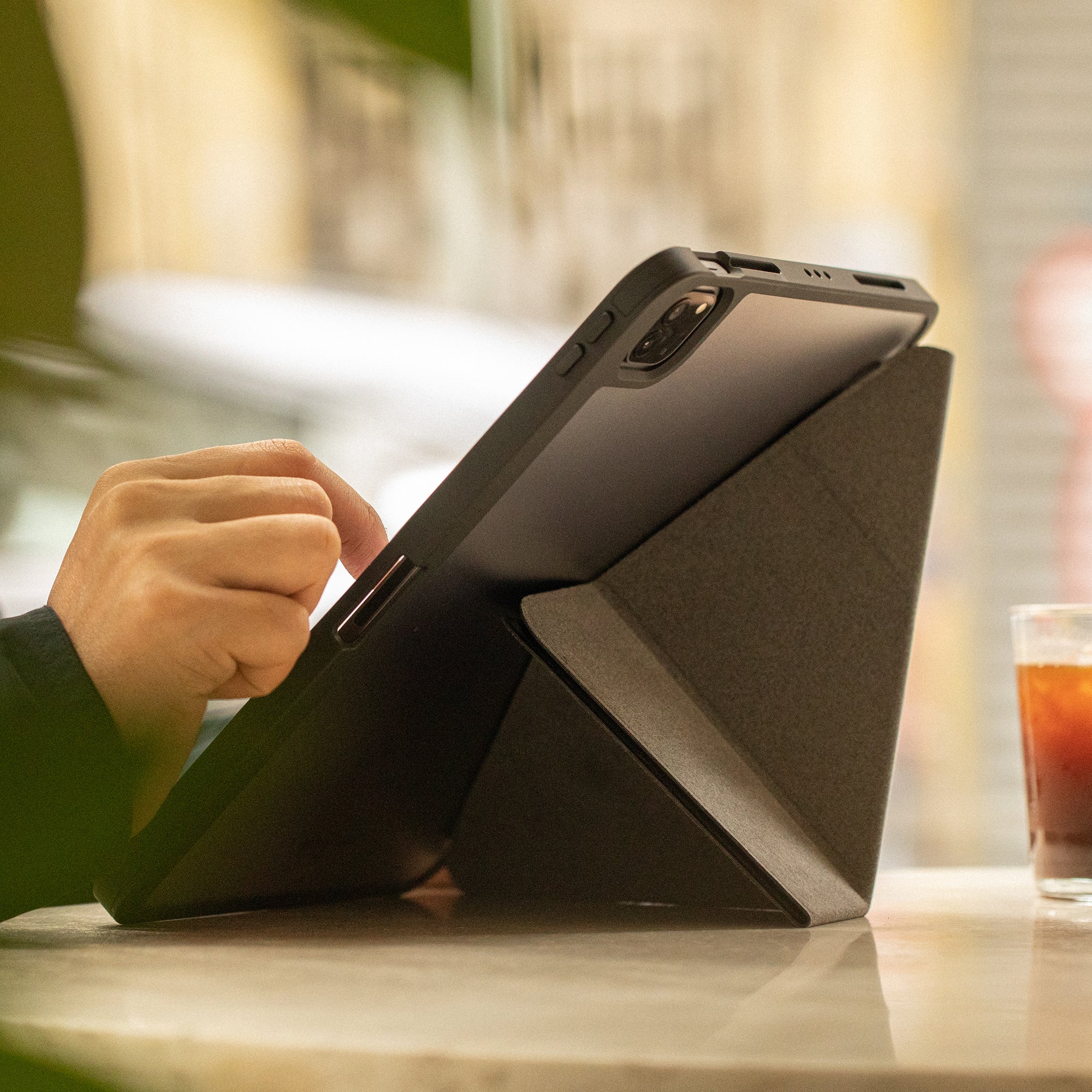Active Case for iPad - Image 19