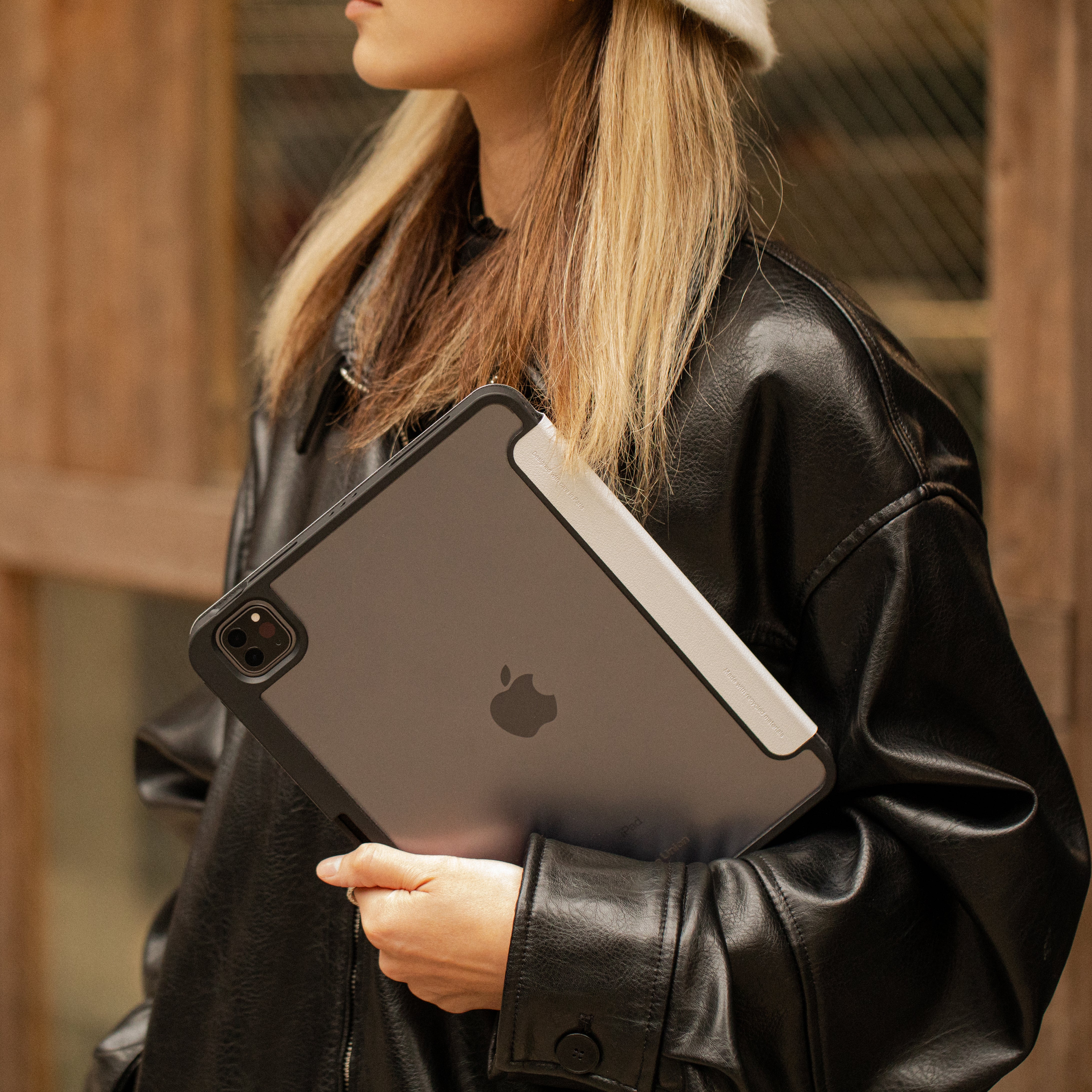 Active Case for iPad - Image 27