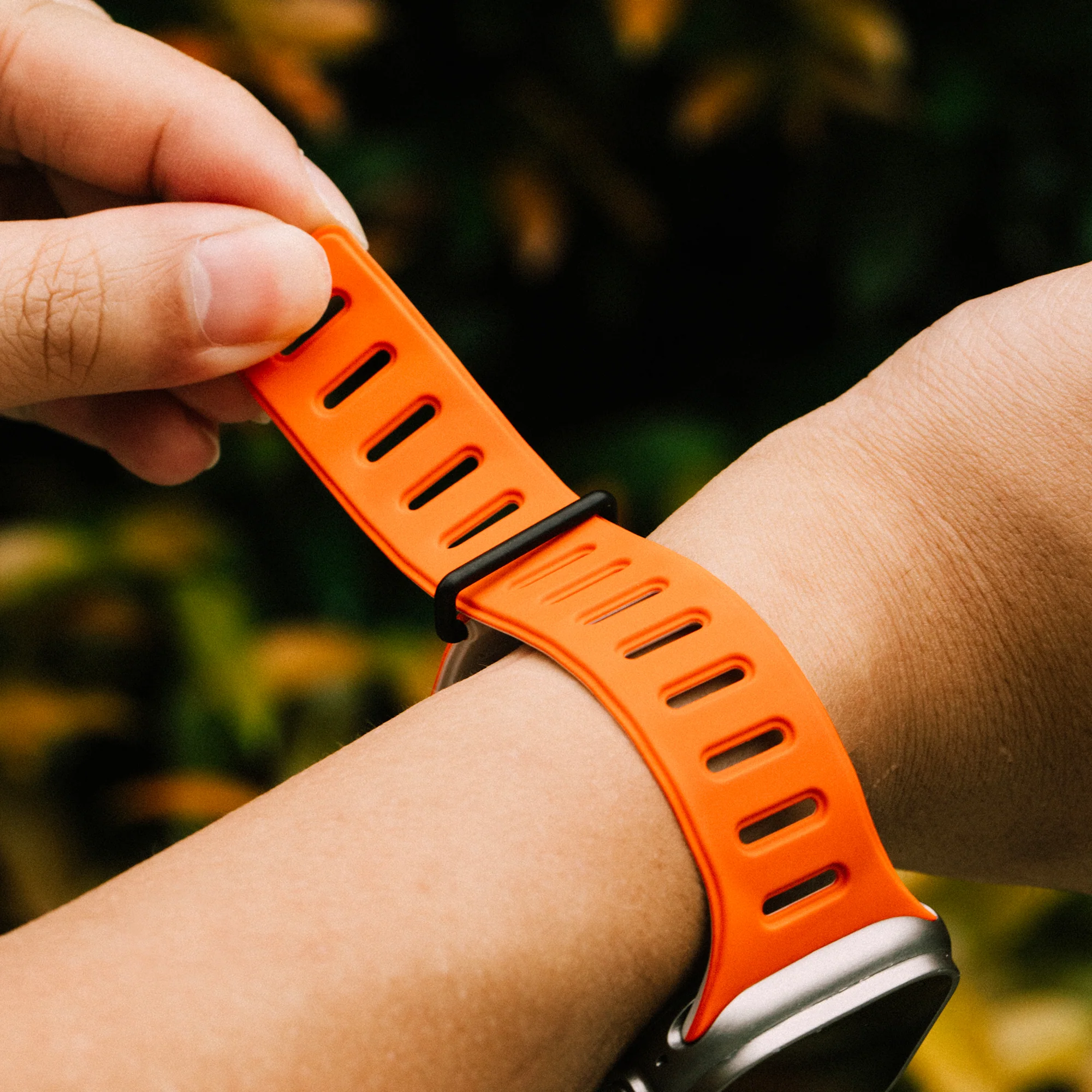 Active Magnetic Band for Apple Watch - Image 12