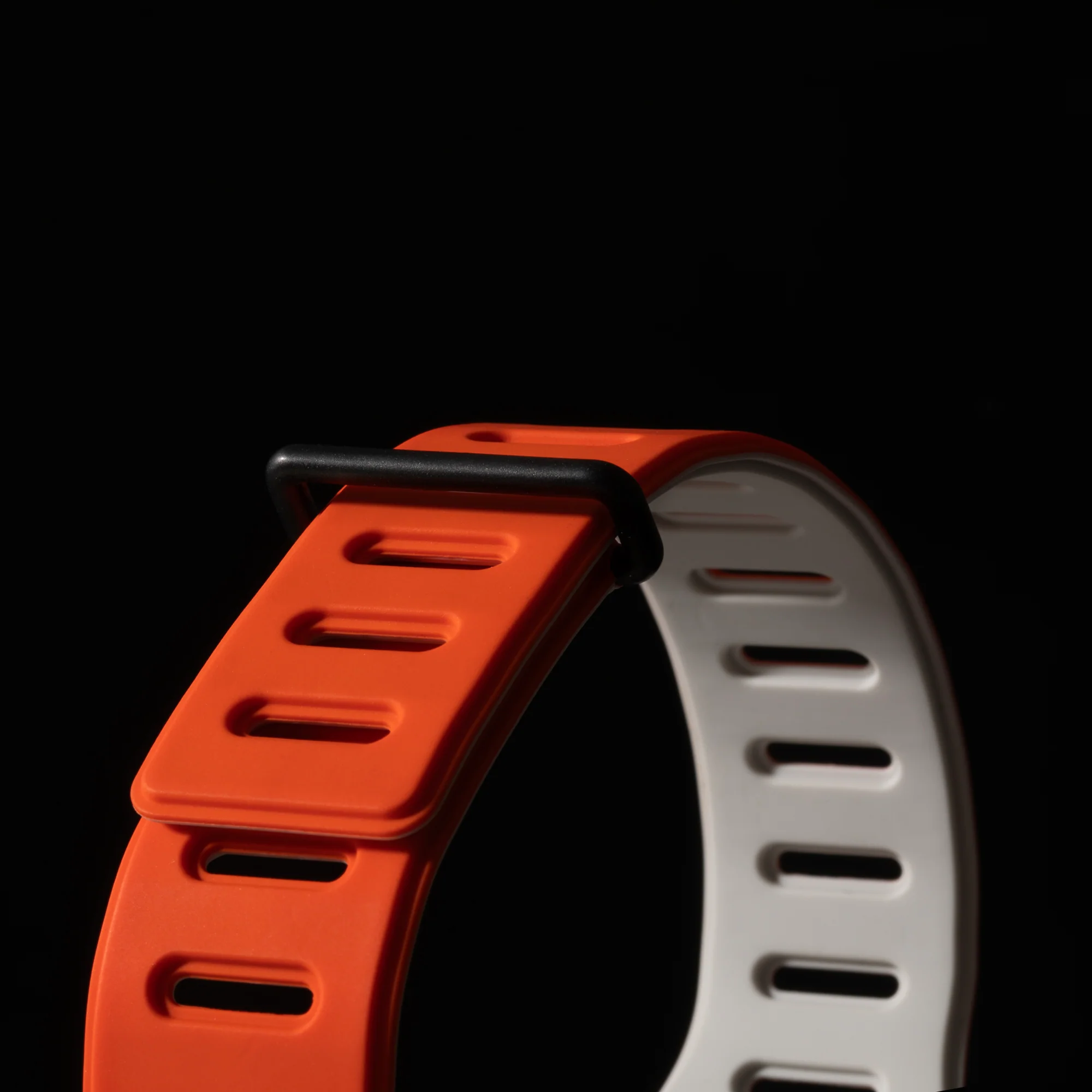 Active Magnetic Band for Apple Watch - Image 7