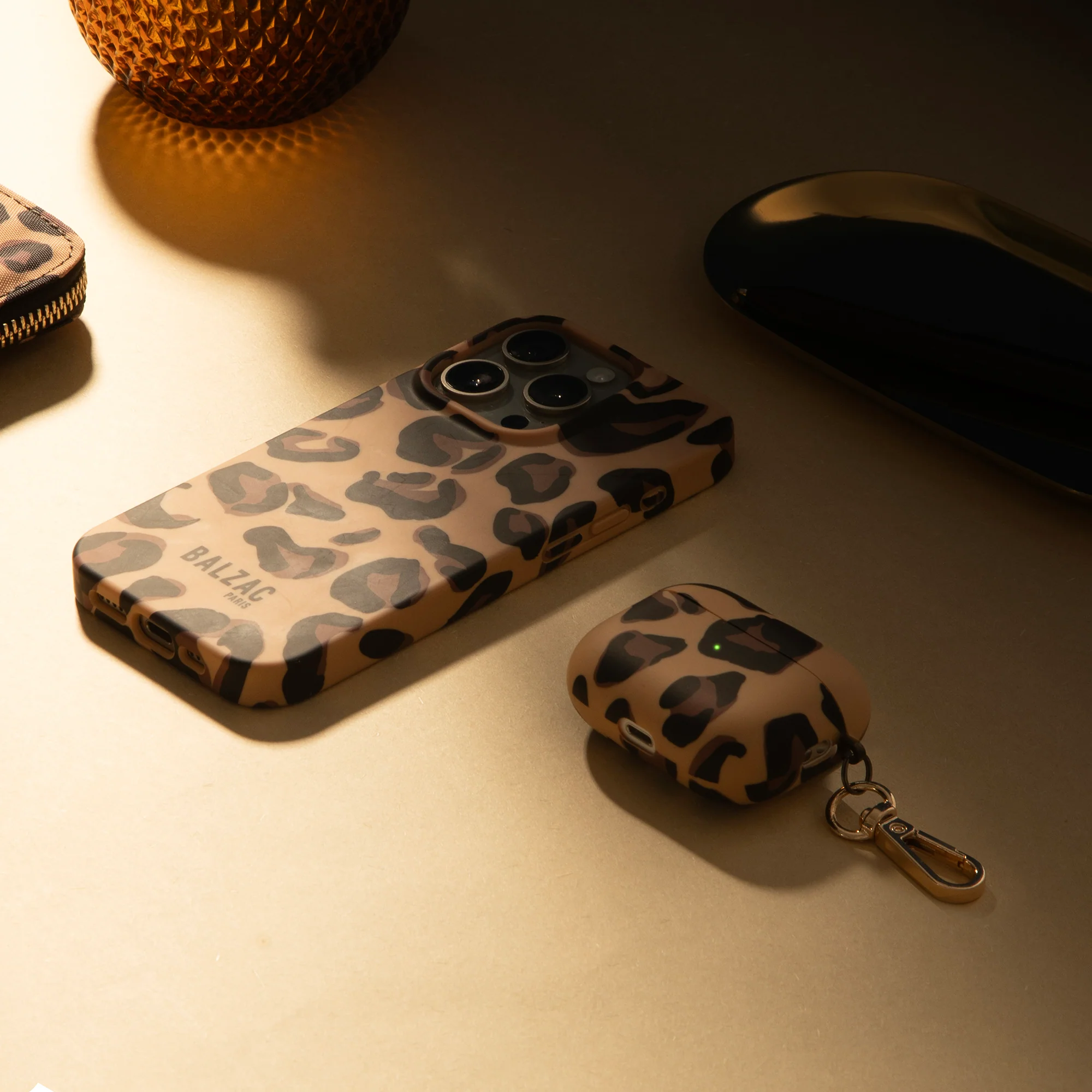 Leopard Case for iPhone 14 - Image 3