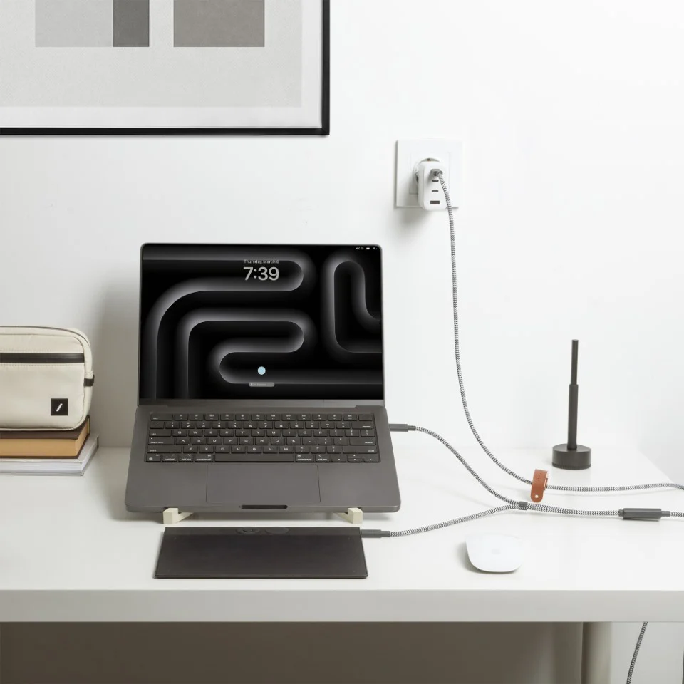 Belt Cable 2-in-1 USB-C to USB-C & USB-C Cable (140W) - Image 5