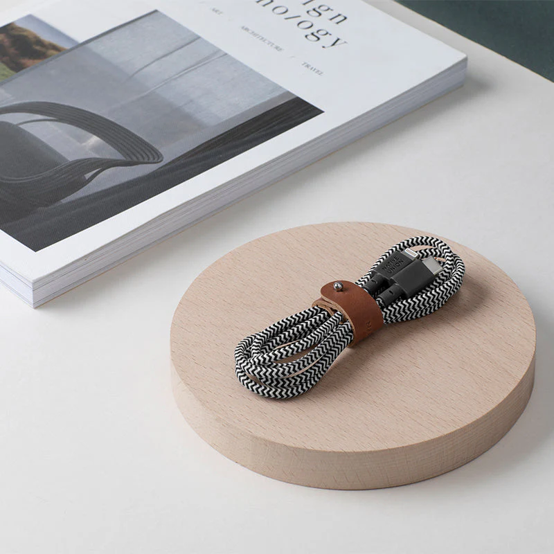 Belt Cable (USB-C to Lightning) - Image 10