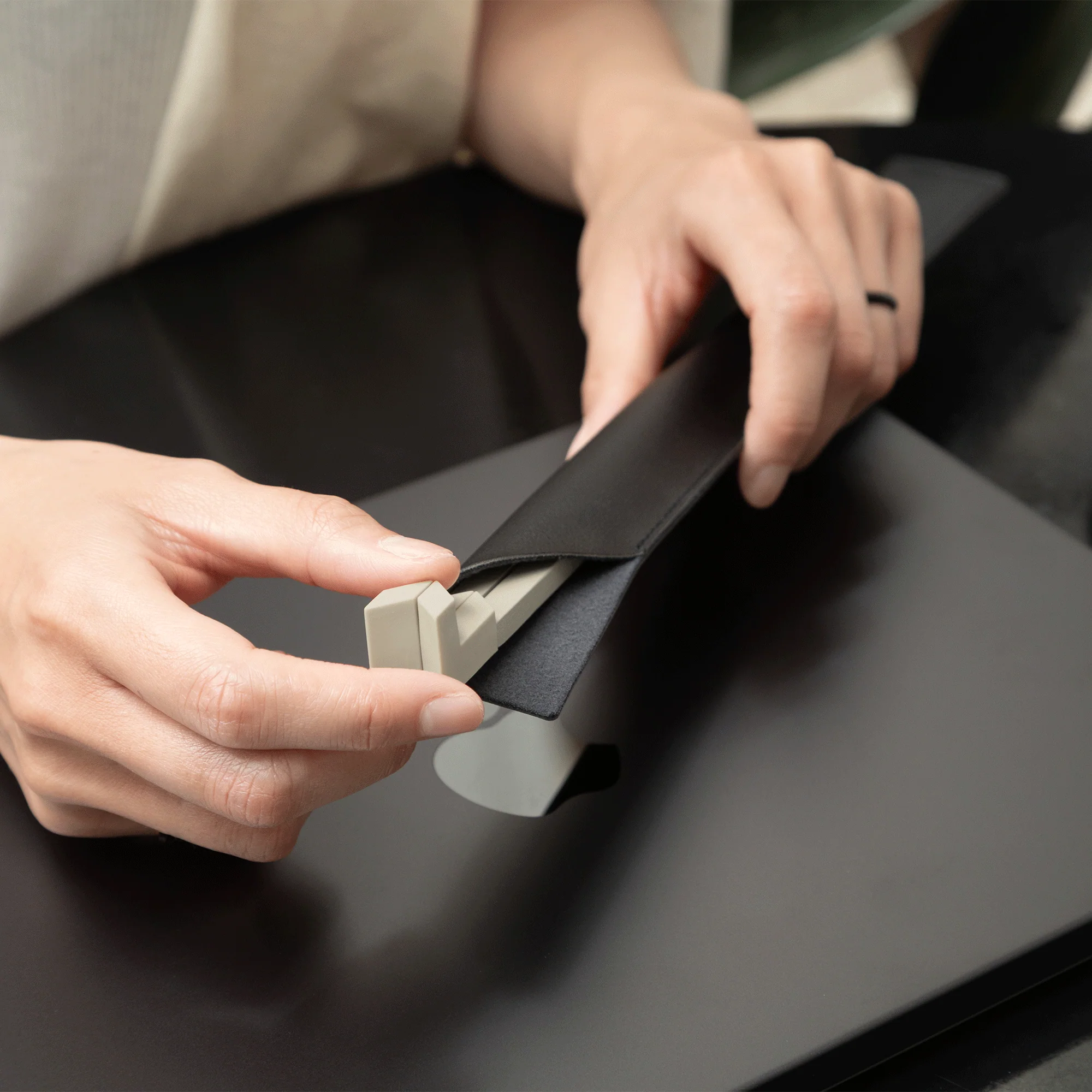 Fold Laptop Stand - Image 19