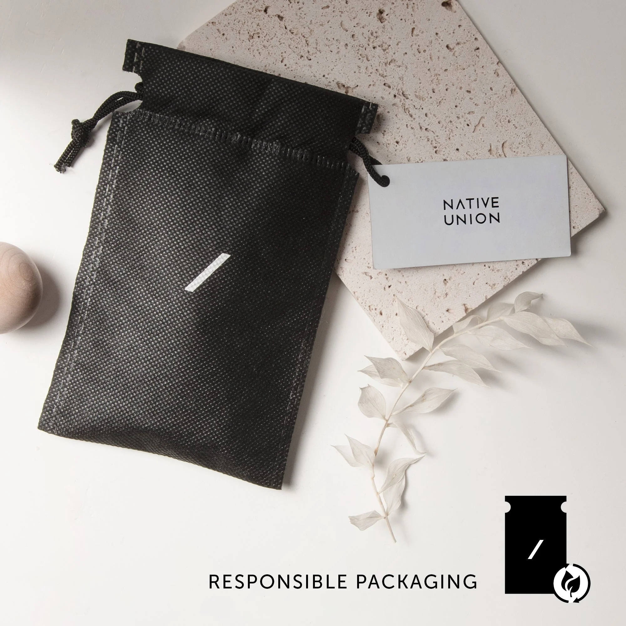 Night Cable (USB-A to Lightning) - Responsible Packaging - Image 5