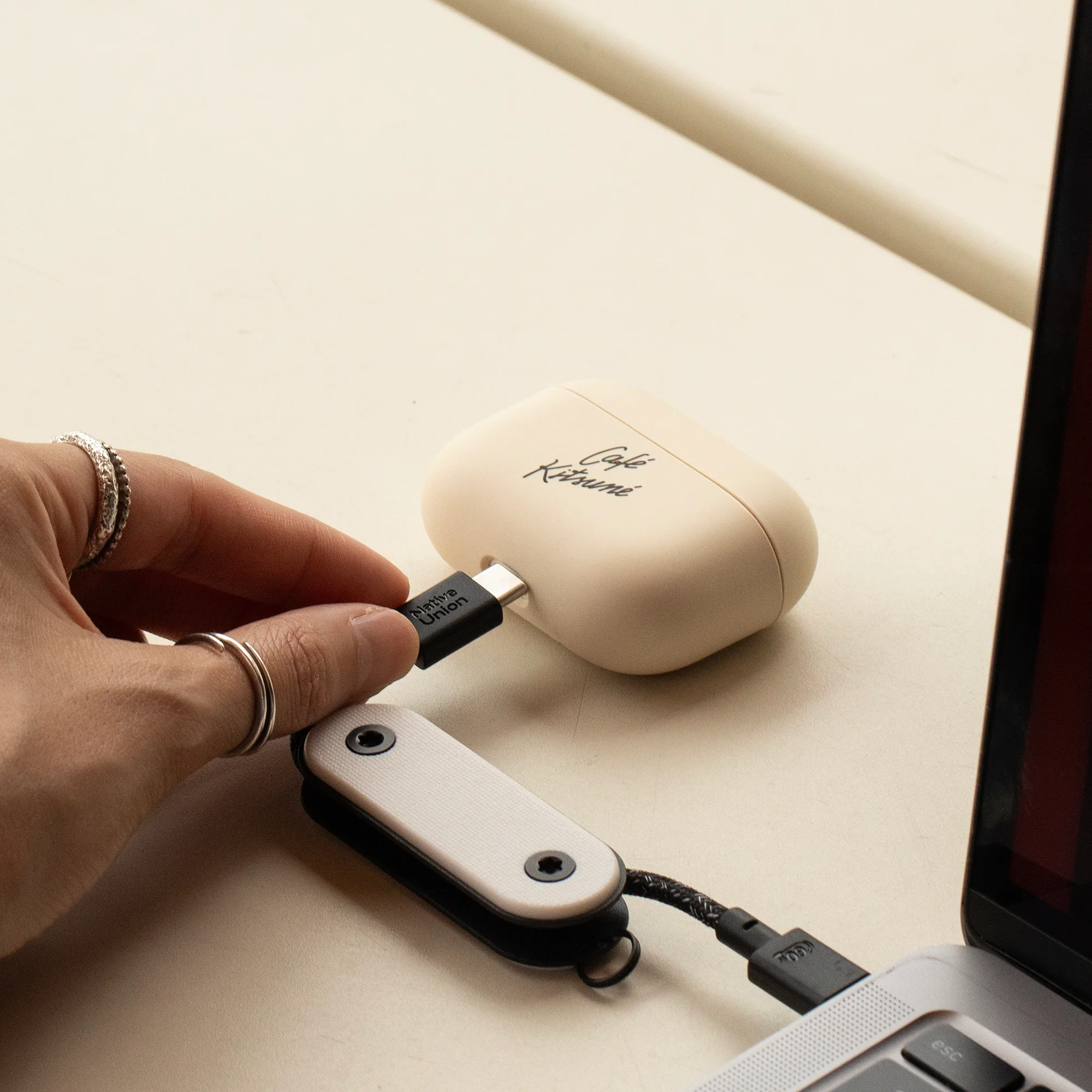 Pocket Cable - Image 16