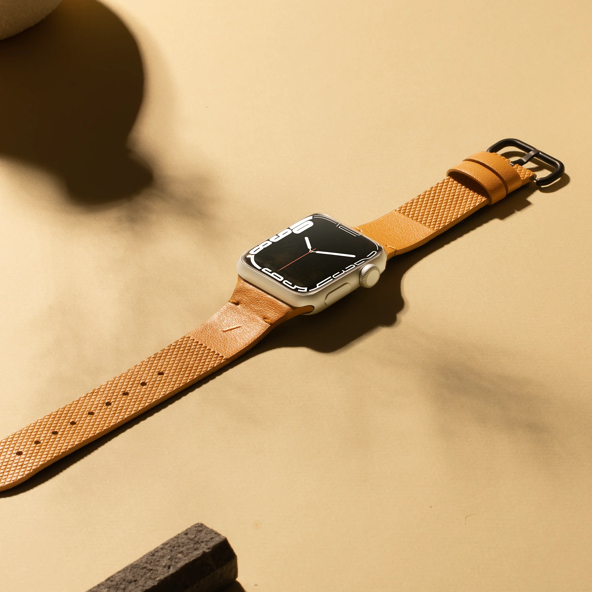 (Re)Classic Band for Apple Watch - Image 4