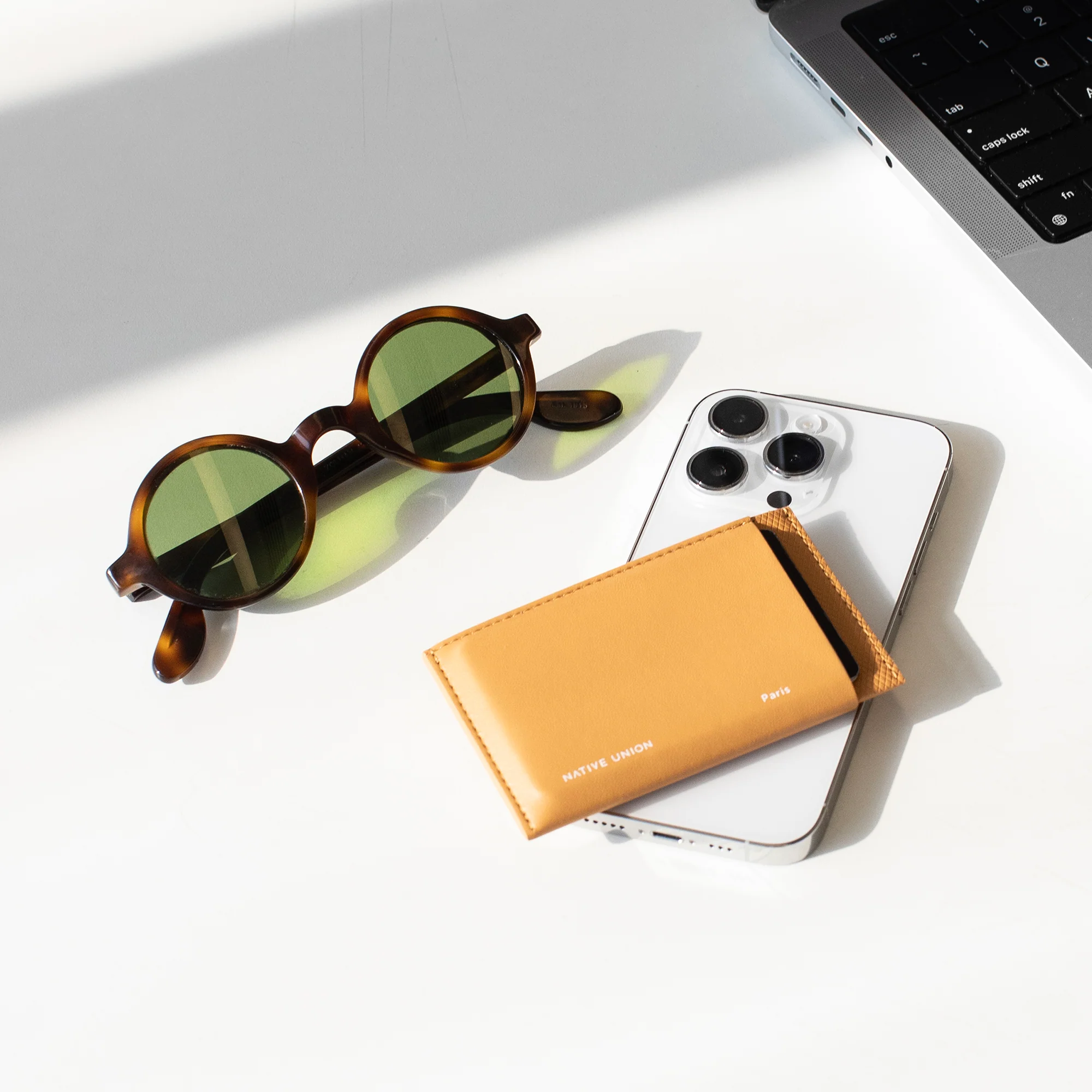 (Re)Classic Card Holder - Image 11