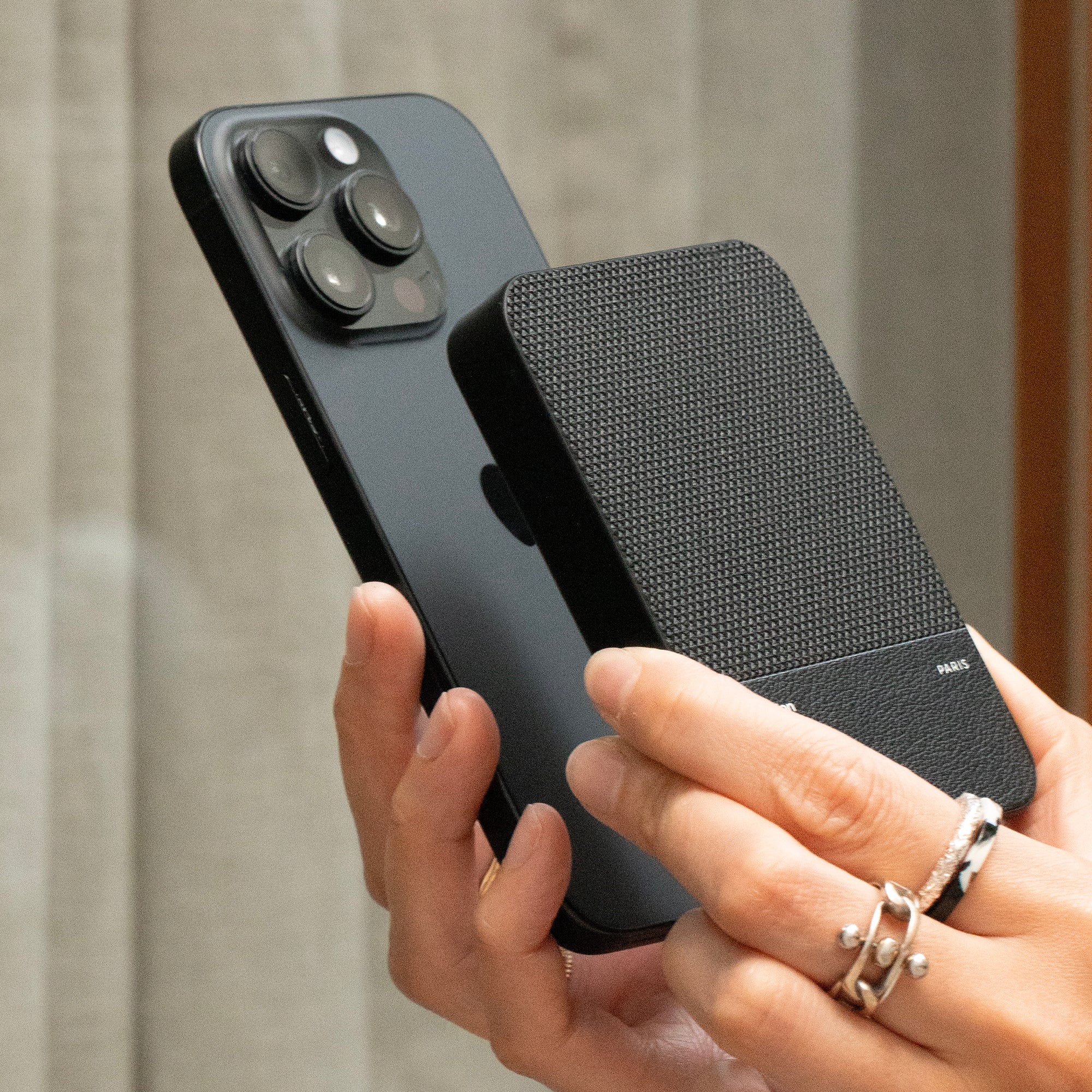 (Re)Classic Power Bank 10000mAh | Magnetic - Image 10