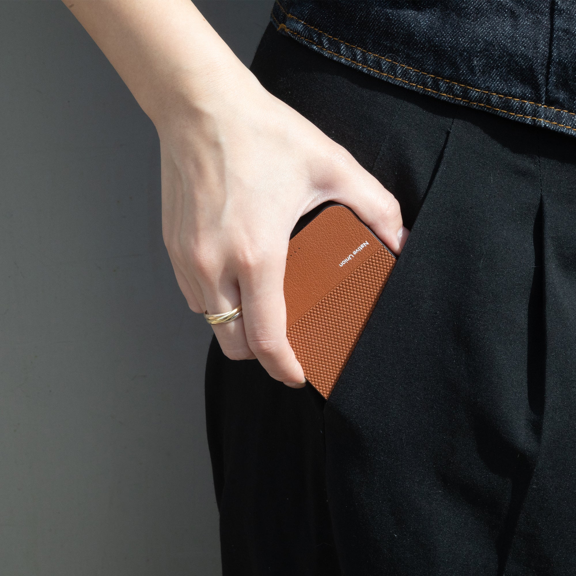 (Re)Classic Power Bank 10000mAh | Magnetic - Image 8