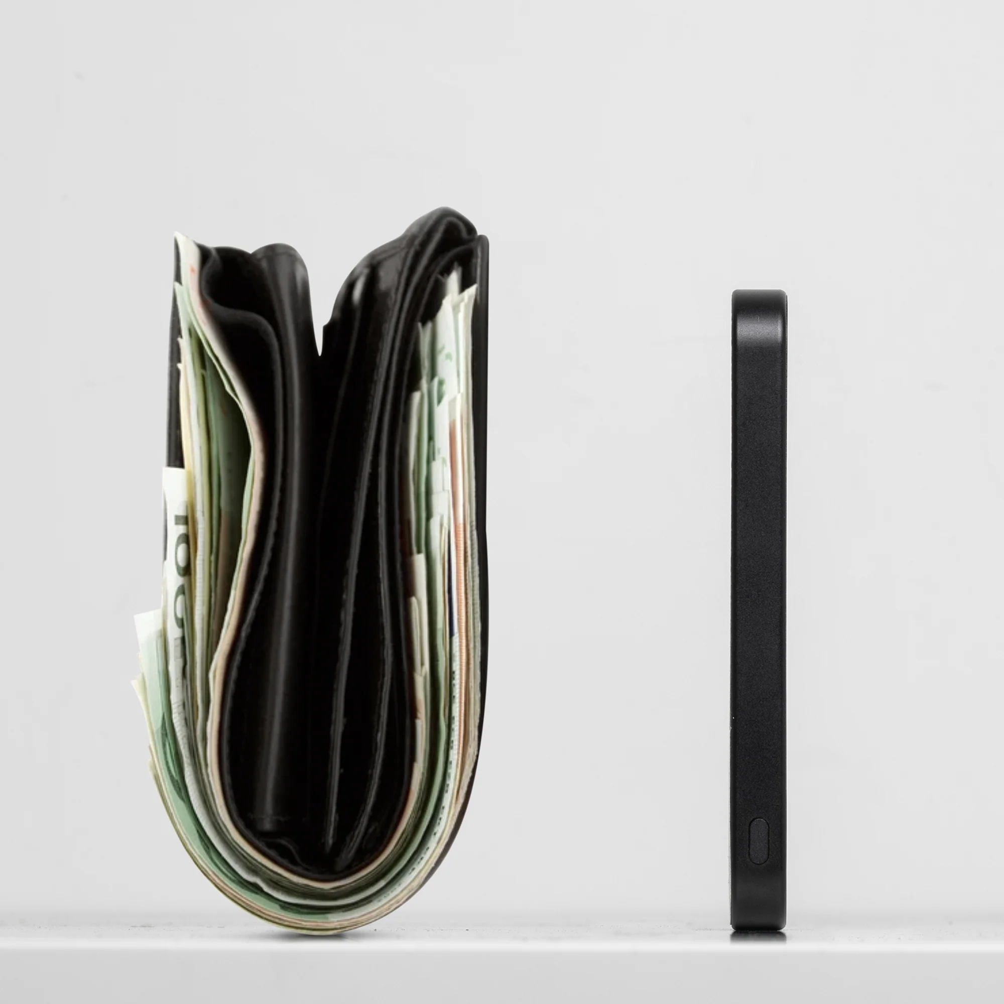 (Re)Classic Power Bank | Magnetic - Image 12