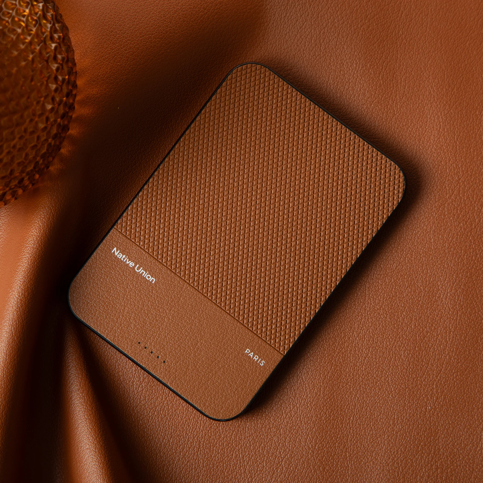 (Re)Classic Power Bank | Magnetic - Image 14