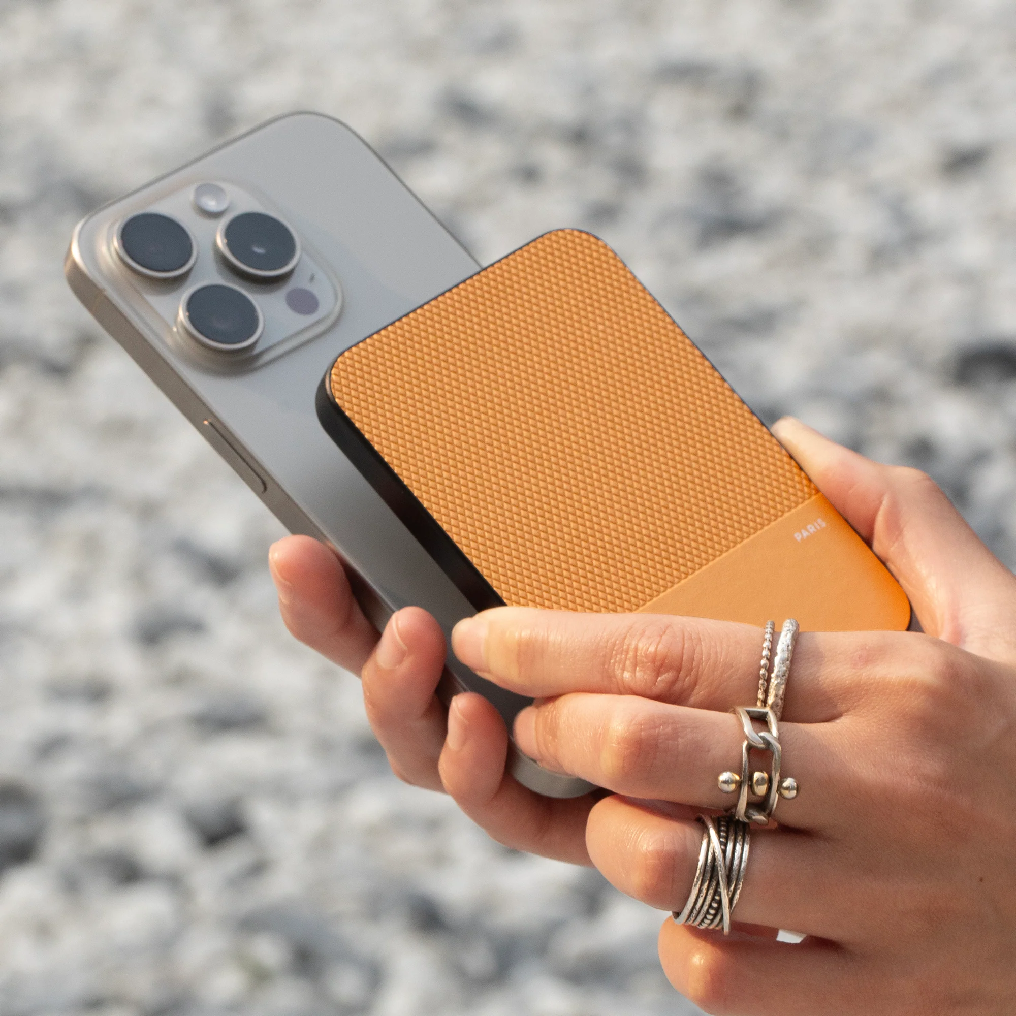 (Re)Classic Power Bank | Magnetic - Image 27