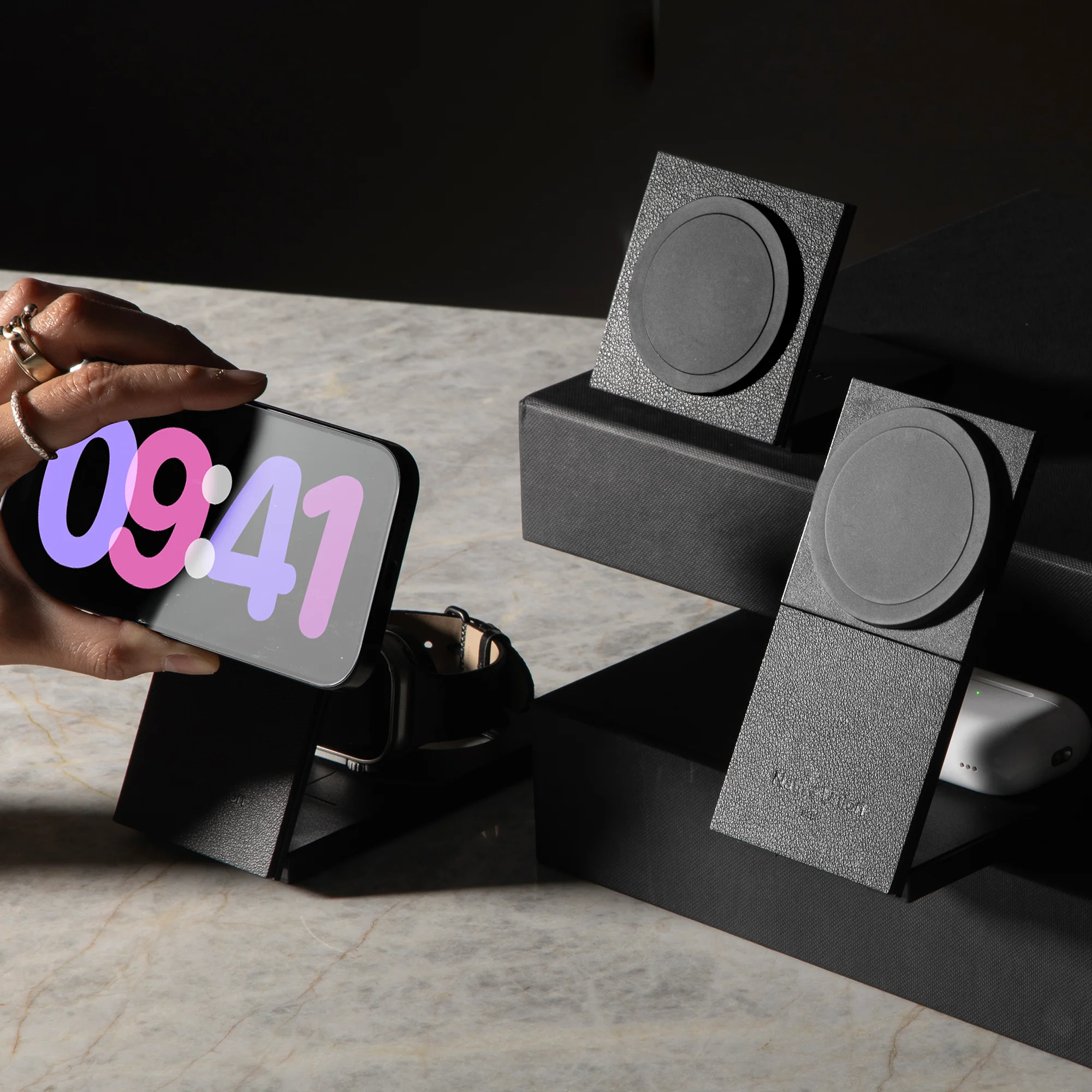 Rise 3-in-1 Magnetic Wireless Charger - Image 17
