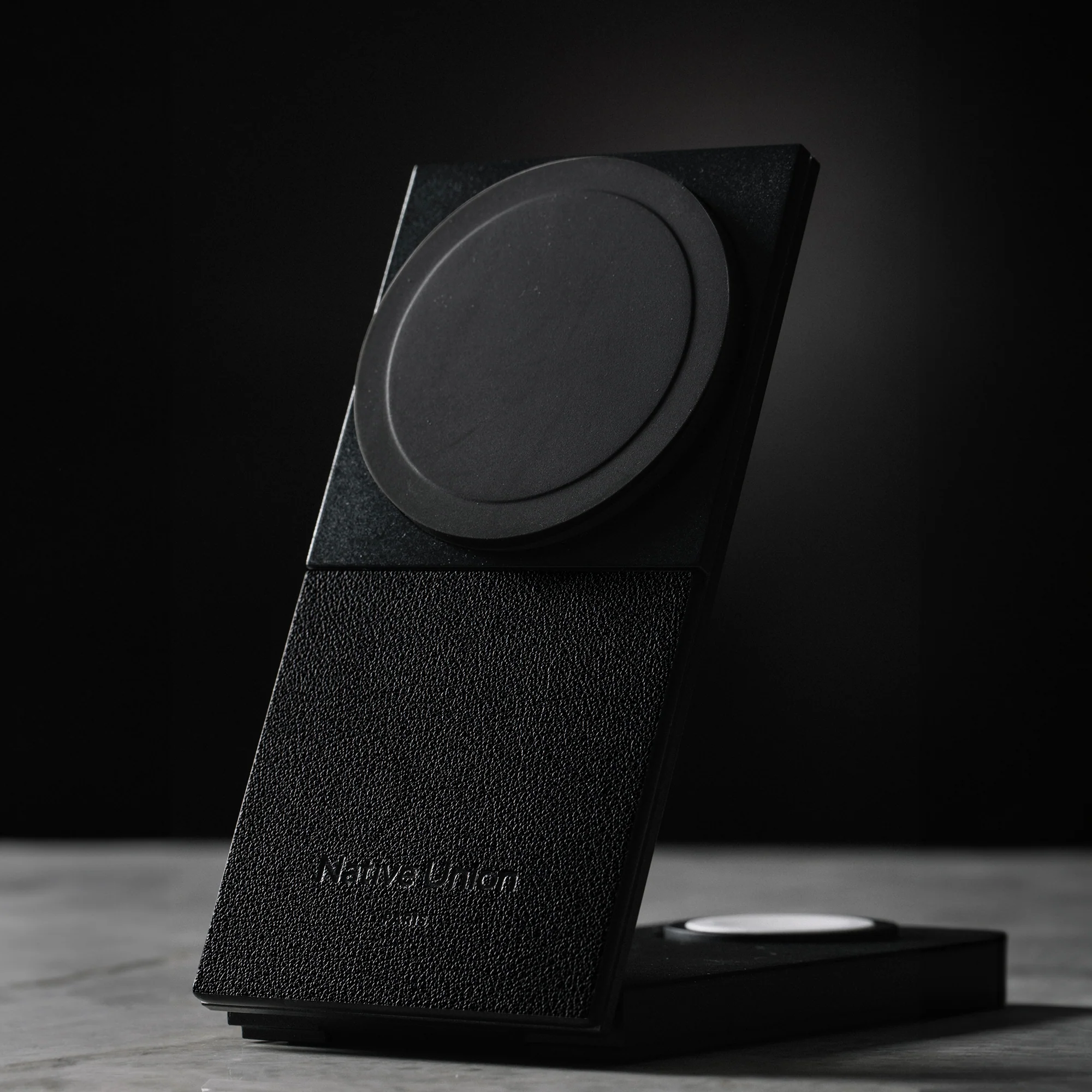 Rise 3-in-1 Magnetic Wireless Charger - Image 4