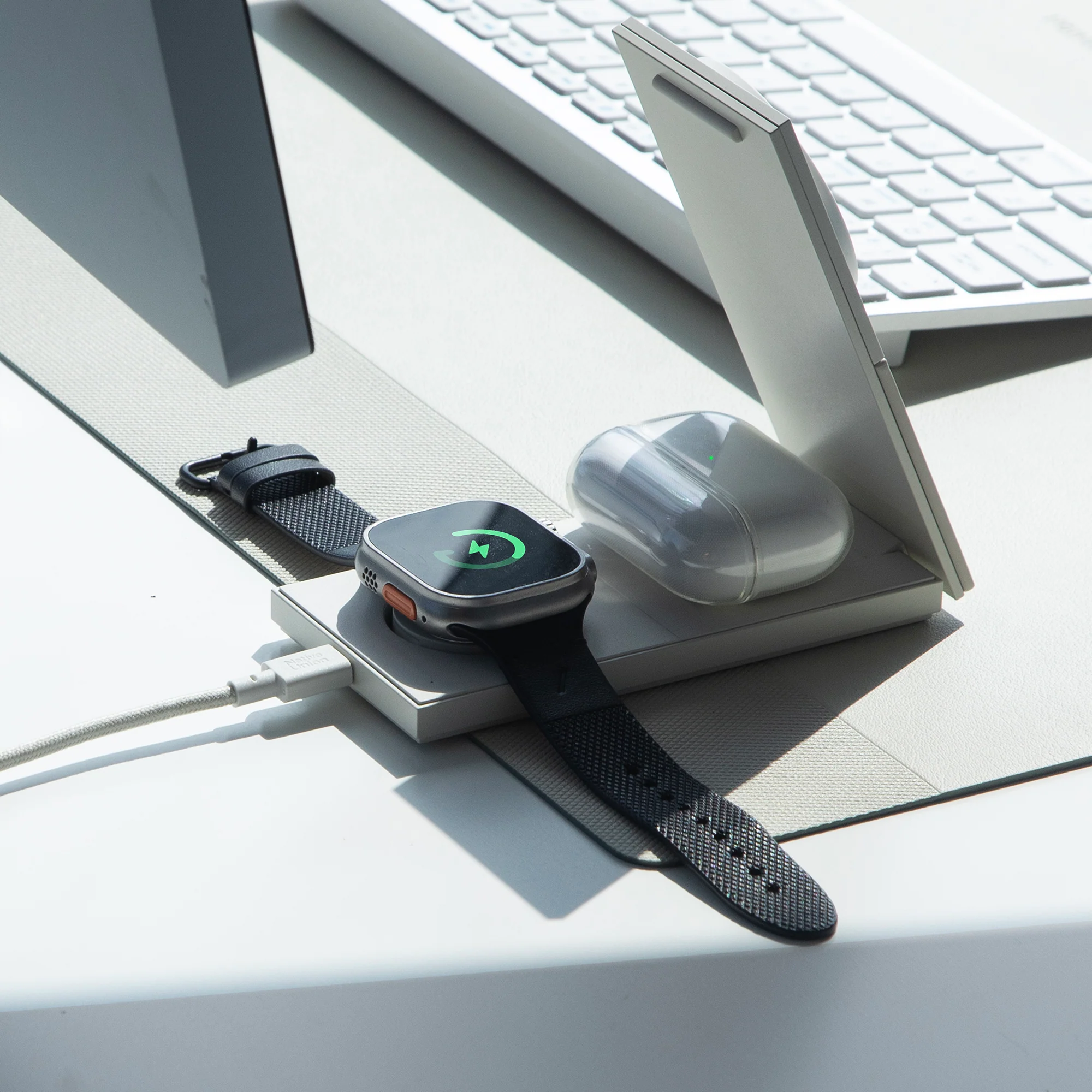 Rise 3-in-1 Magnetic Wireless Charger - Image 7