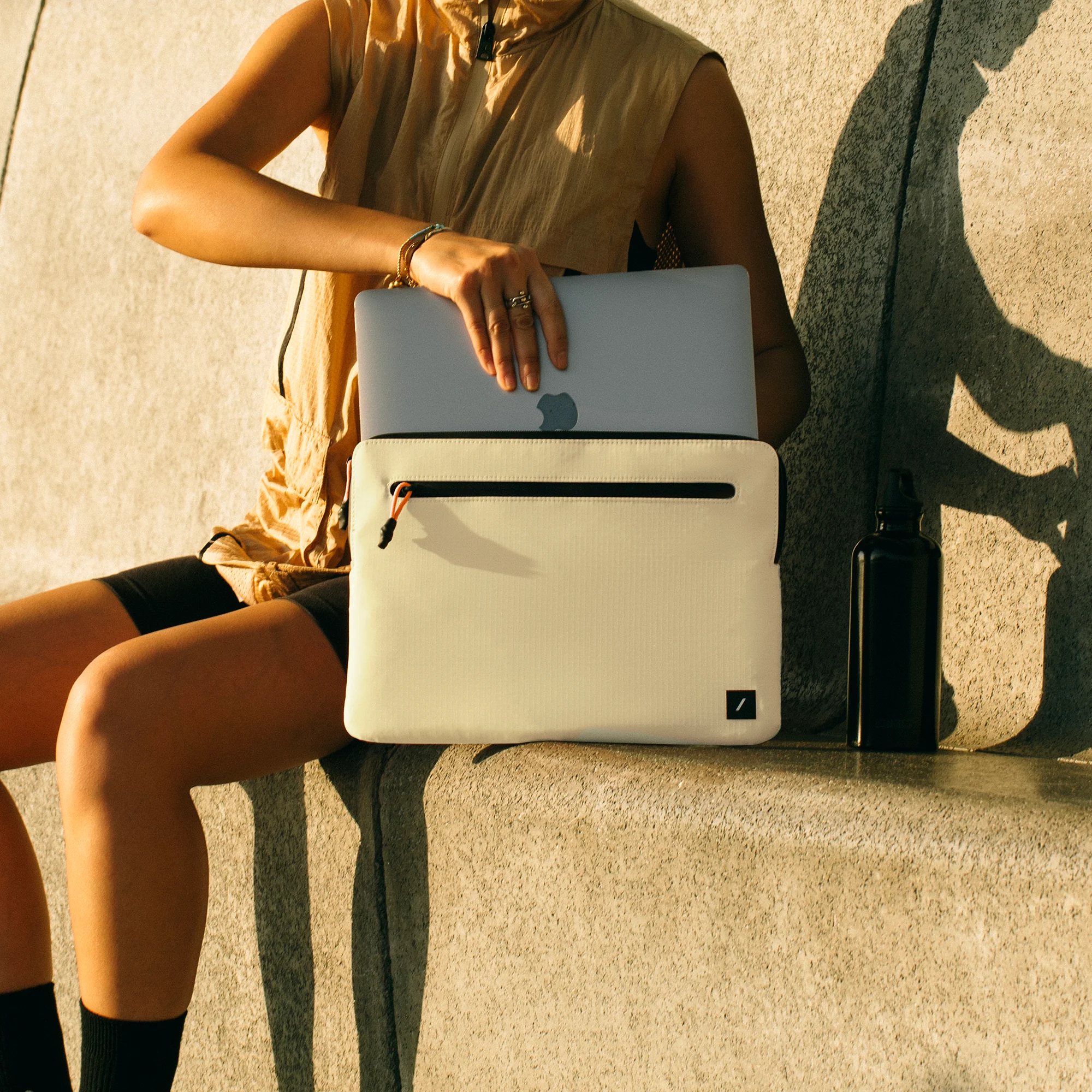 Ultralight Sleeve for MacBook 14" - Image 10