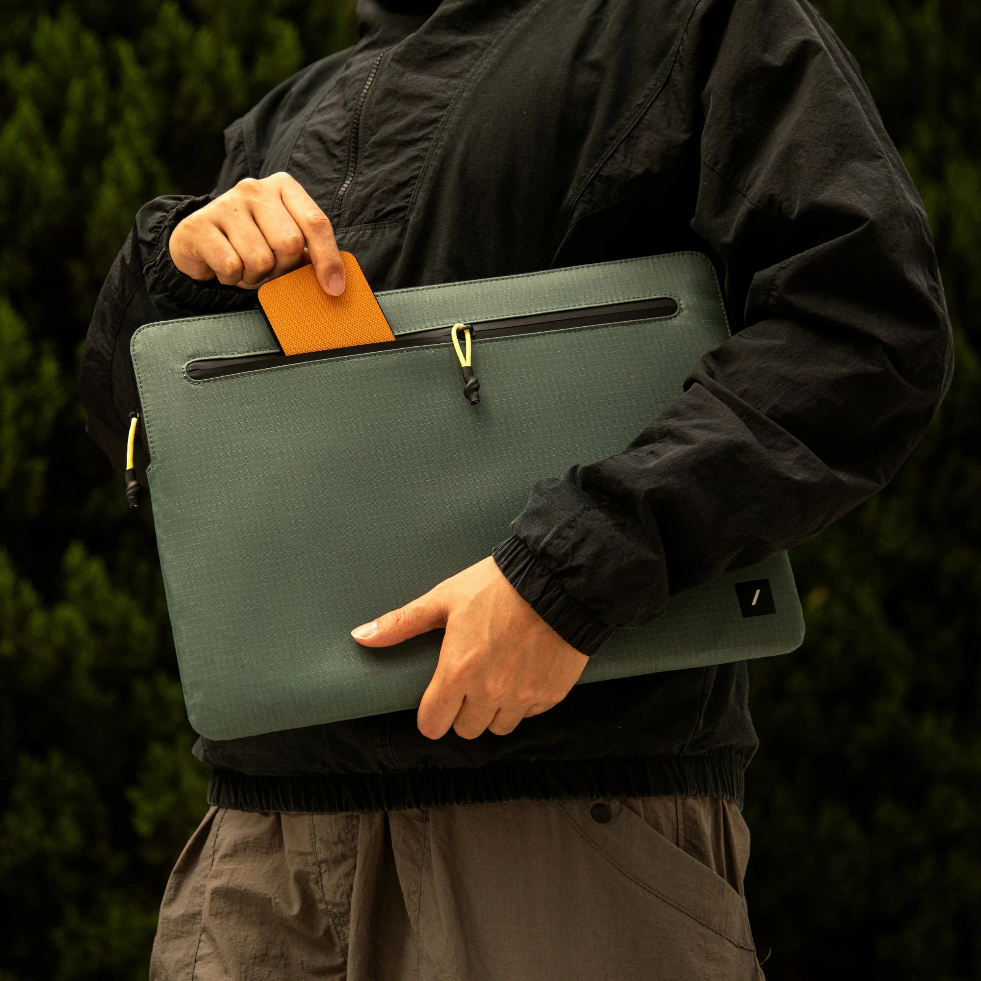 Ultralight Sleeve for MacBook Air 15" - Image 12