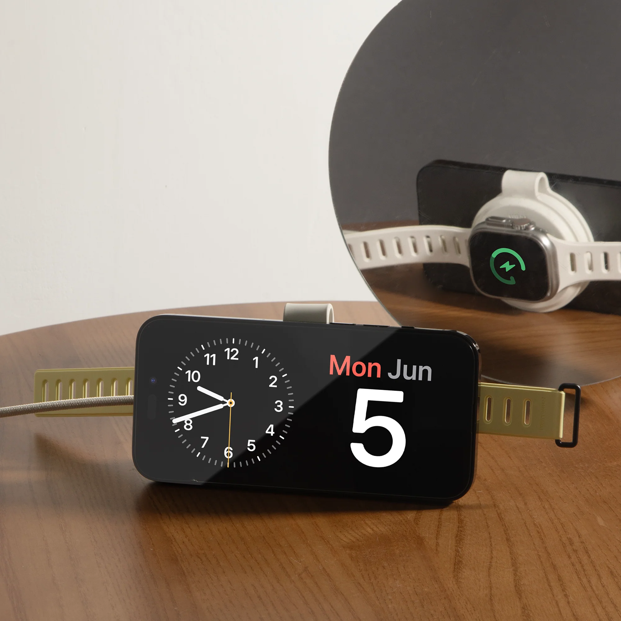 Voyage 2-in-1 Magnetic Wireless Charger - Image 6