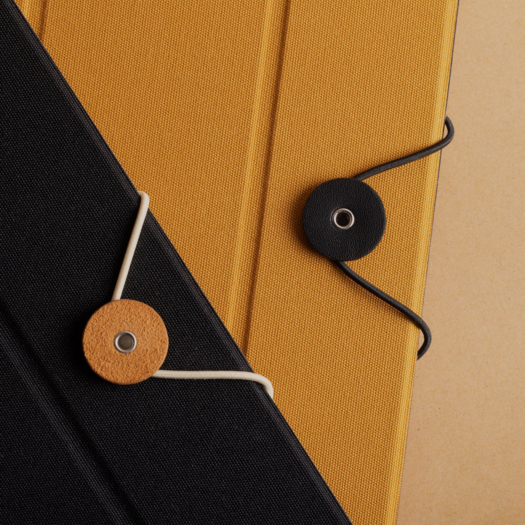 W.F.A Folio for iPad Pro (12.9") - Image 11