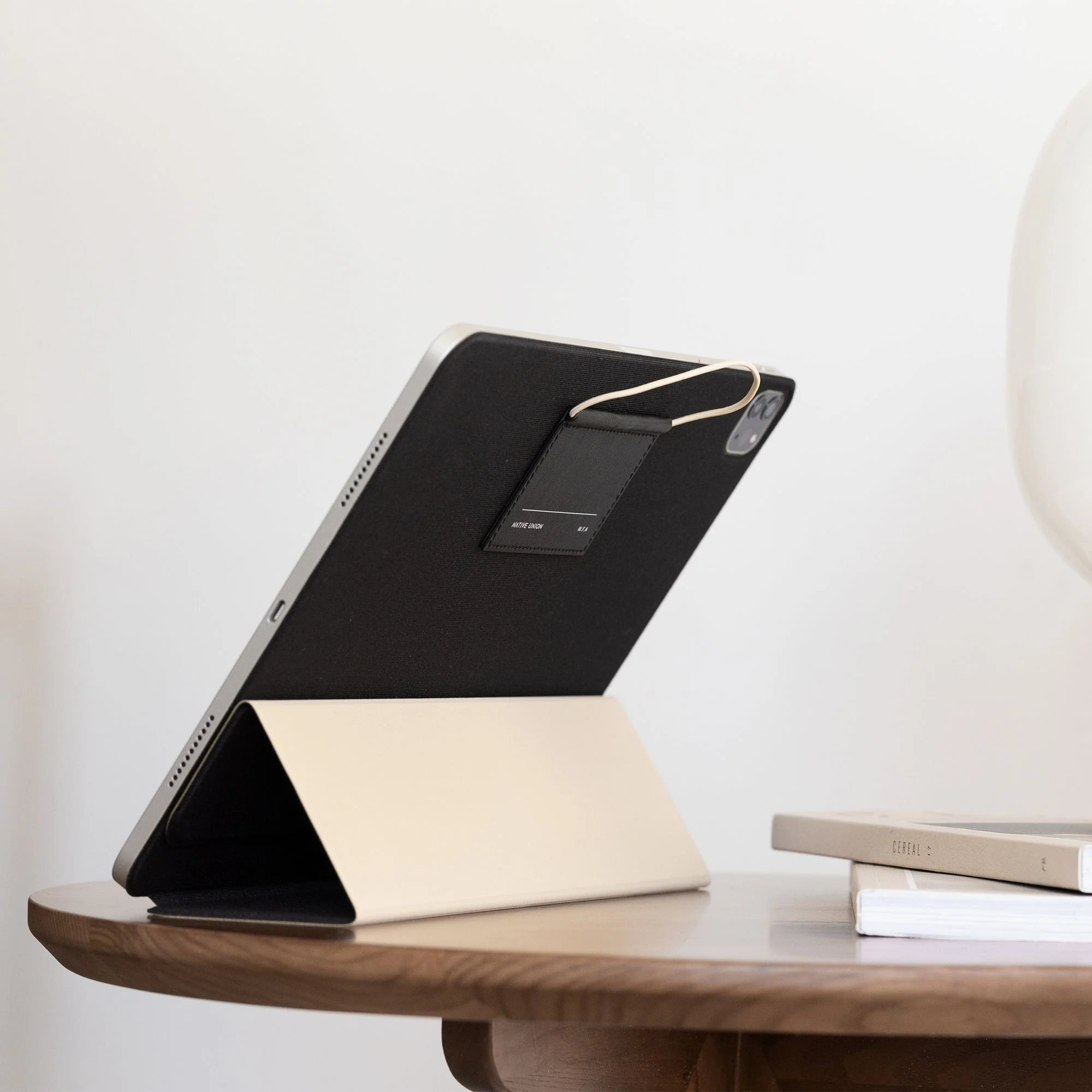 W.F.A Folio for iPad Pro (11") - Image 7